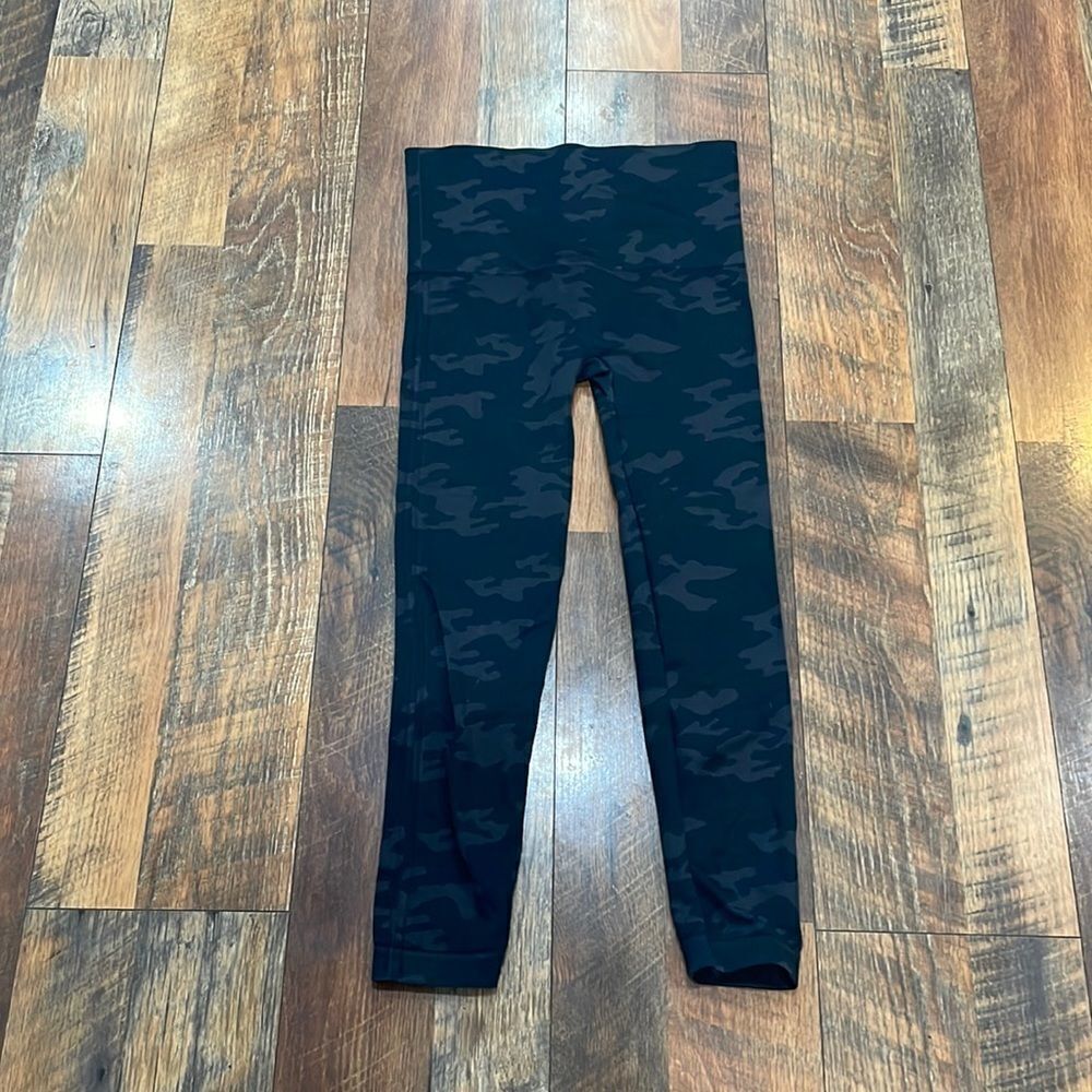 Spanx Capri length leggings M (3820)